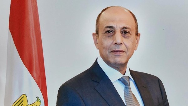 الفريق محمد عباس حلمي
