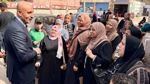 وزير التربية والتعليم في لقاء أهالي الطلاب