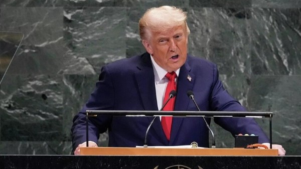  الرئيس الأمريكي دونالد ترامب