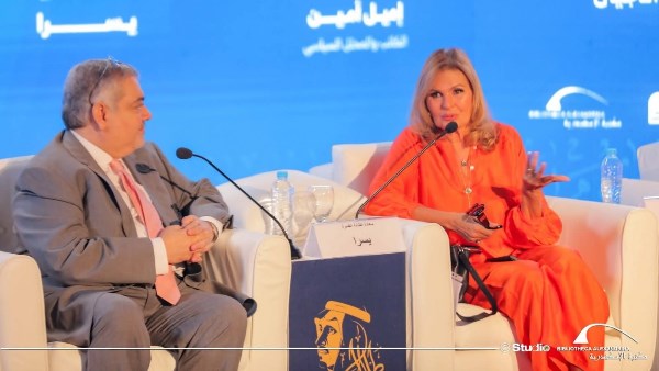 يسري في ندوة حوارية ب مكتبة الإسكندرية 