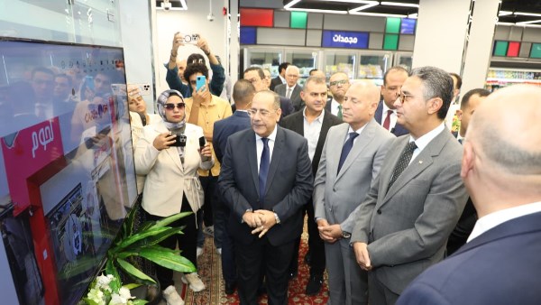افتتاح أكبر سلسلة تجارية حكومية  