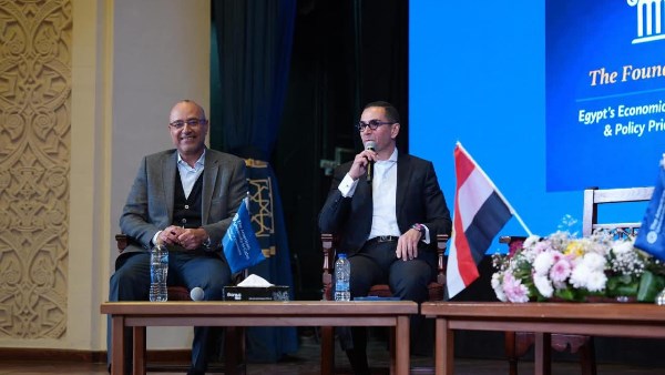 وزير الاستثمار يستعرض رؤية مصر الاقتصادية