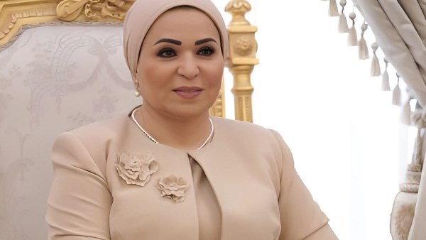 هنأت السيدة انتصار السيسي، الشعب المصري بمناسبة بداية العام الجديد 2026.