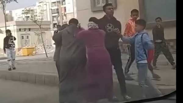 اعتداء على معلمة