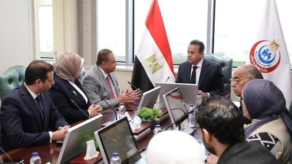 جانب من اجتماع الصحة