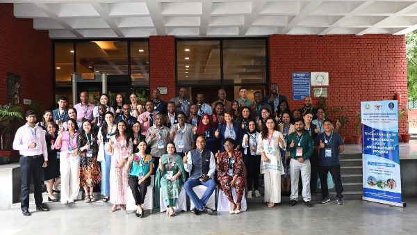 جانب من الفعاليات