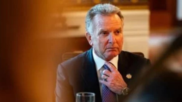 مبعوث الرئيس الأمريكي