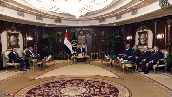 مصر تعزز التعاون الأمني العربي قبيل القمة الوزارية بتونس