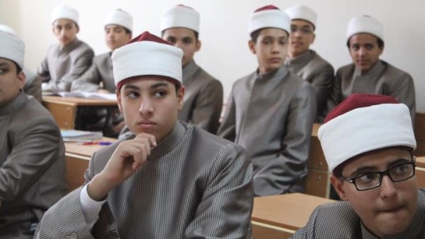 طلاب الشهادة الإعدادية الأزهرية