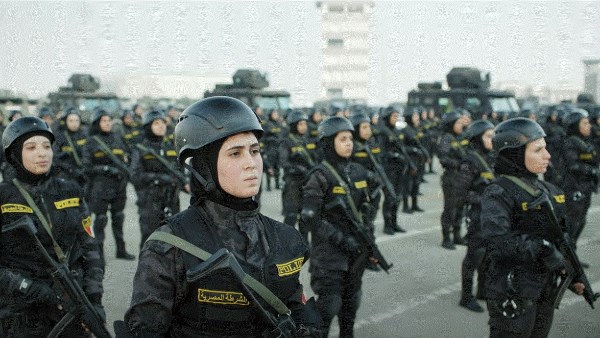 الشرطة النسائية