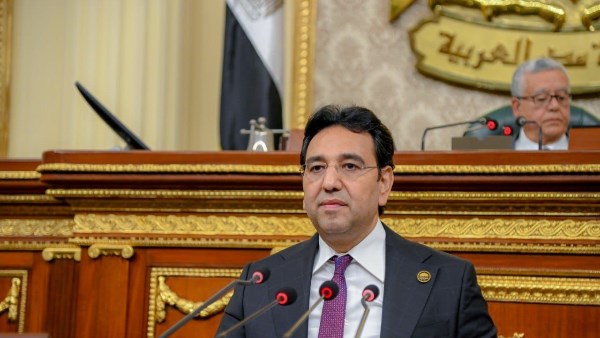  الدكتور أيمن محسب