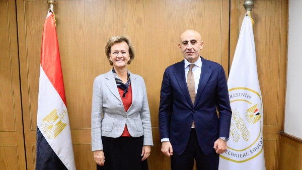 وزير التعليم 