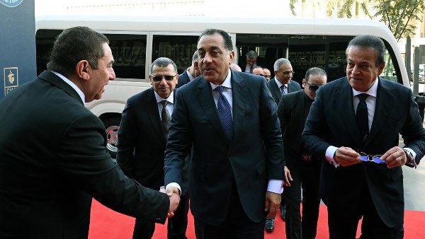 جانب من الافتتاح 