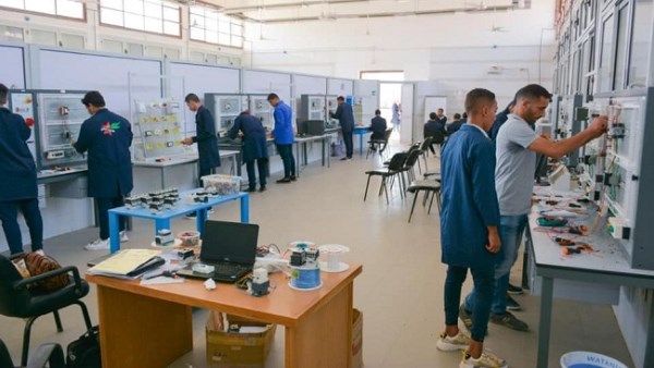 خريجي التعليم التكنولوجي