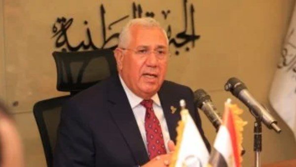  السيد القصير 