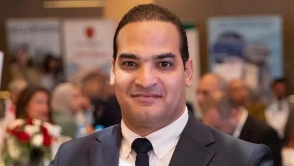  رجل الأعمال أمير الهلالي «مستريح السيارات»