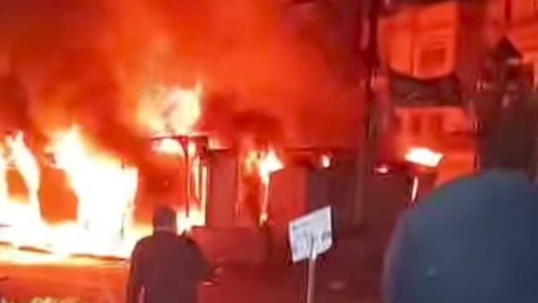 حريق هائل بمخبز بجوار موقف منوف 