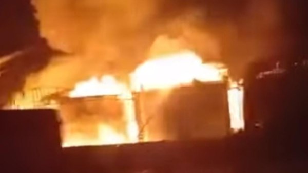 حريق هائل بمصنع جبس في جنوب سيناء