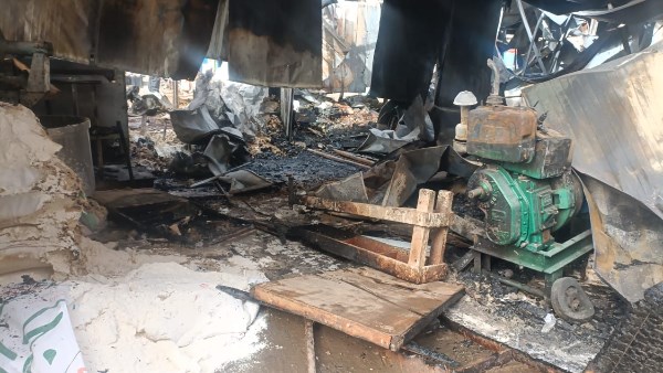 جانب من آثار الحريق