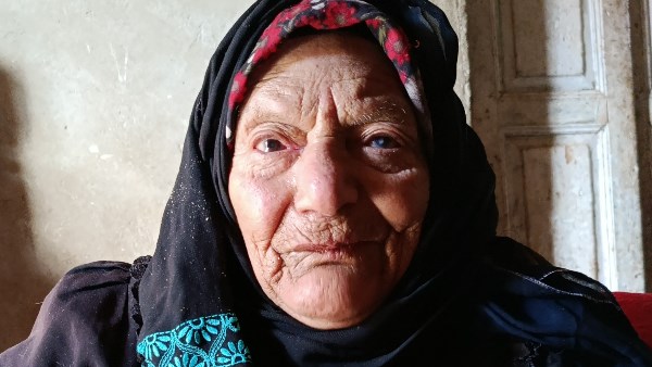 نبوية معمّرة الفيوم  105 أعوام: حلمي أحج وأعتمر