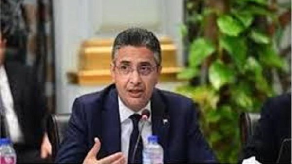 وزير التموين