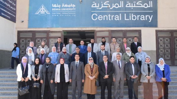 جانب من الافتتاح 