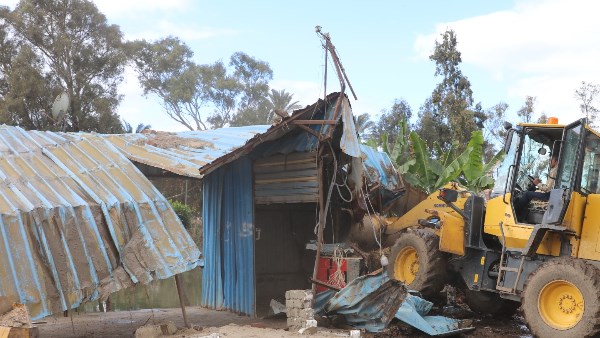 جانب من تنفيذ الازالات ببيلا بكفر الشيخ 