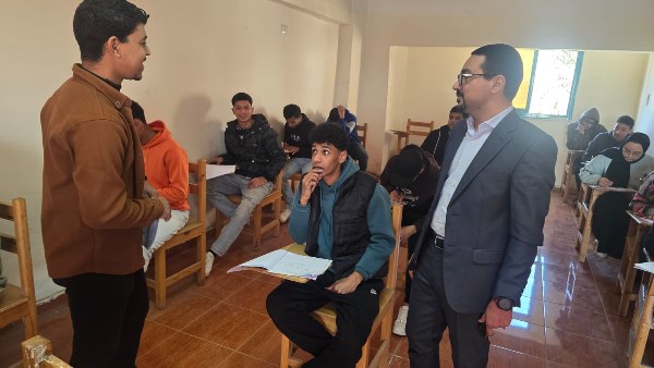 جانب من الامتحانات 