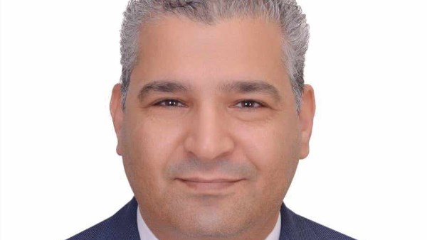 الدكتور عياد رزق، عضو الأمانة المركزية لحزب الشعب الجمهوري والخبير الاقتصادي