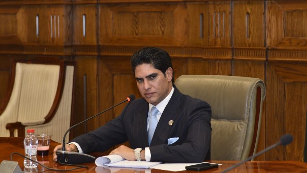 النائب أحمد أبو هشيمة  رئيس اللجنة الاقتصادية والمالية بمجلس الشيوخ