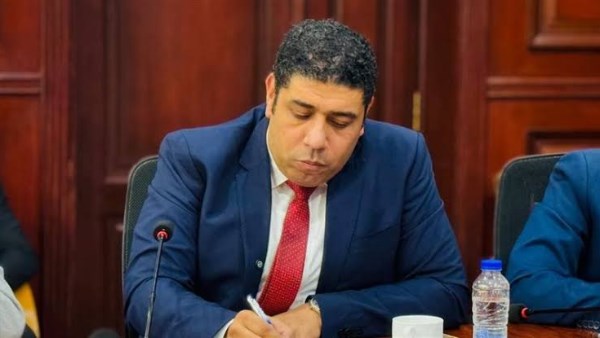 عادل زيدان عضو مجلس الشيوخ