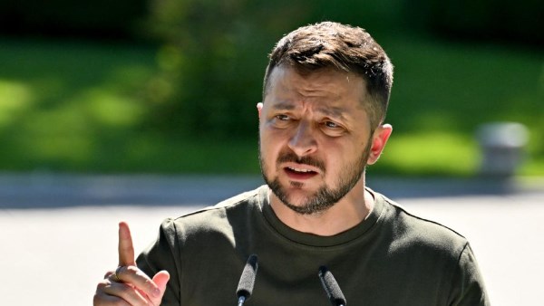 الرئيس الأوكراني: يجب الإطاحة بالزعيم الشيشاني مثلما هو الحال بالفنزويلي 