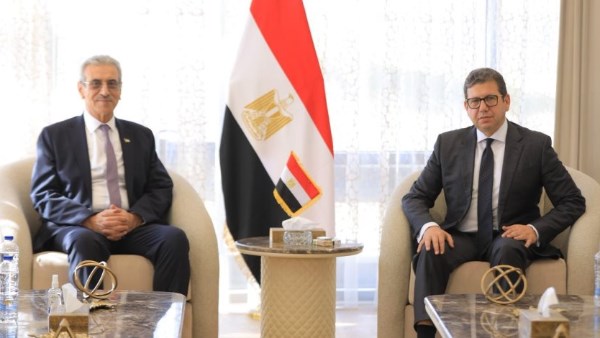 دعمًا للاتفاق .. رئيس جهاز المخابرات يستقبل رئيس اللجنة الفلسطينية لإدارة القطاع  