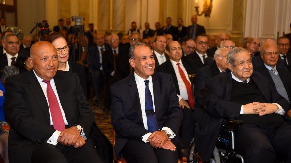 وزارة الخارجية تنظم احتفالية لتكريم السفراء المتقاعدين تقديرًا لمسيرتهم 