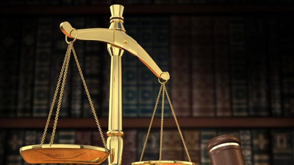 نص القانون رقم 180 لسنة 2018 بإصدار قانون تنظيم الصحافة والإعلام والمجلس الأعلى لتنظيم الإعلام، على أن يتولى المجلس تنظيم شئون الإعلام