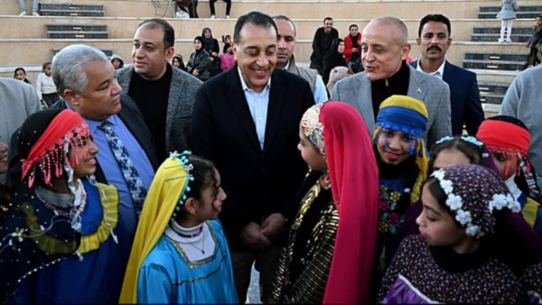 رئيس الوزراء أثناء زيارته لمحافظة الأقصر