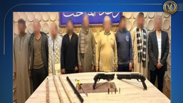 ضبط طرفي مشاجرة لقيامهم بالتعدي علي بعضهم باستخدام الأسلحة  البيضاء و عصا خشبية