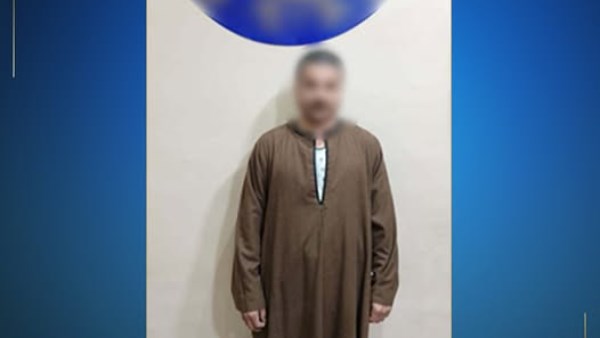 ضبط شخص حاول التأثير علي اصوات الناخبين لصالح احد المرشحين  بالجيزة 