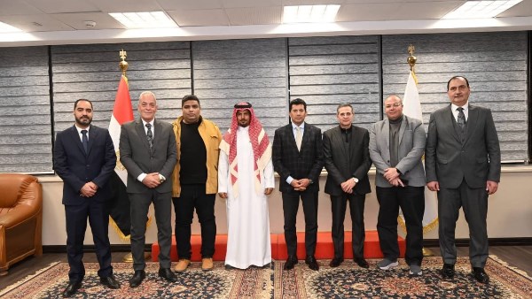 وزير الشباب والرياضة