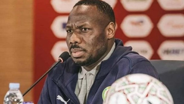 بابي ثياو مدرب السنغال