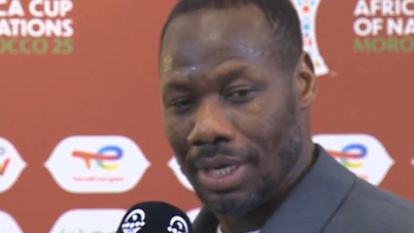 بابي ثياو مدرب السنغال