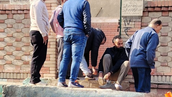 دفن شقيقة إبراهيم سعيد