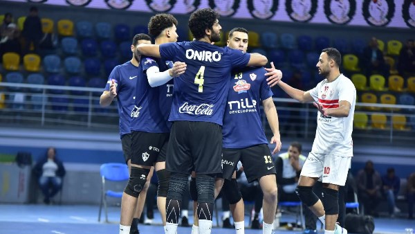 طائرةالزمالك 