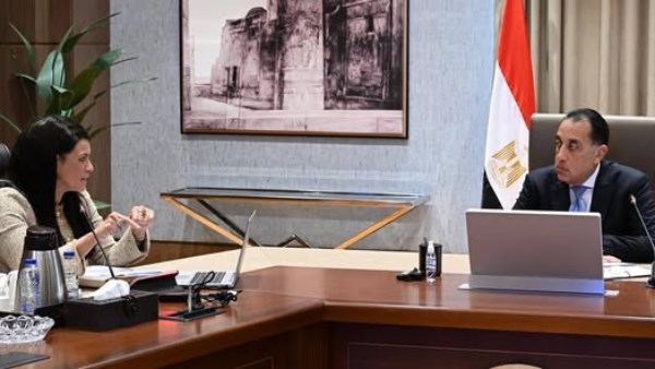 الدكتور مصطفى مدبولي و الدكتورة رانيا المشاط