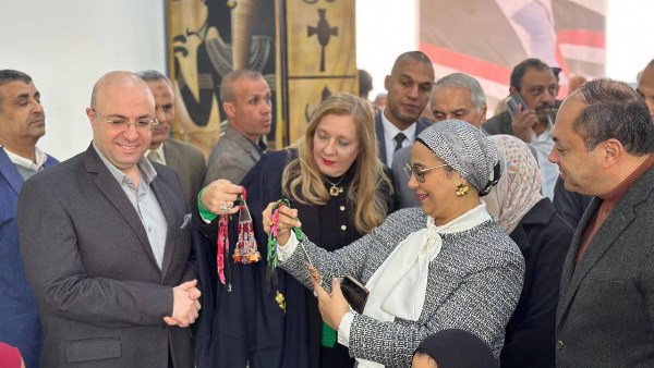 افتتاح مركز ميدوم لتنمية المهارات التراثية والحرفية 