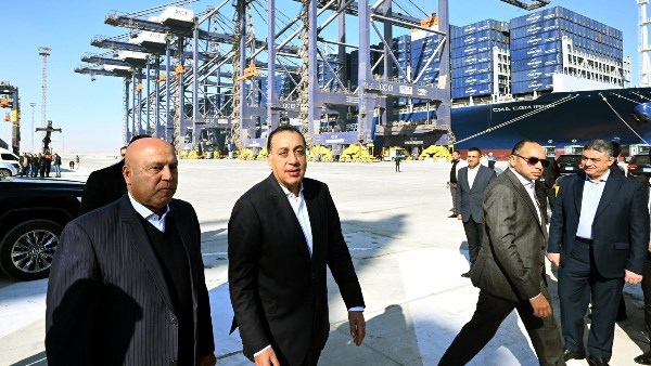 الدكتور مصطفى مدبولي - رئيس مجلس الوزراء