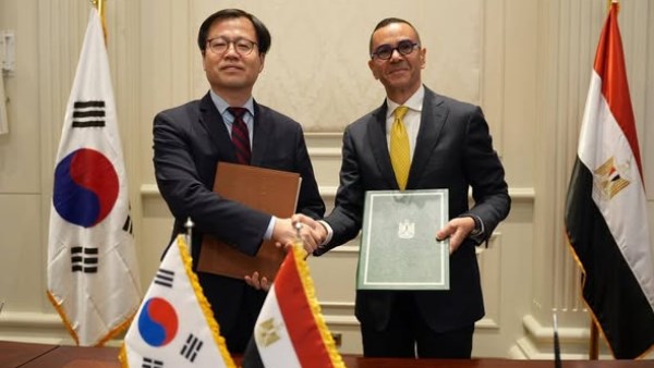 توقيع بيان بشأن اتفاقية الشراكة الاقتصادية بين مصر وكوريا الجنوبية