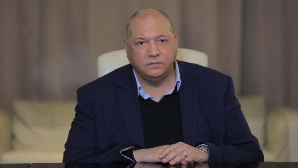 محمد طلعت، رئيس شعبة المحمول