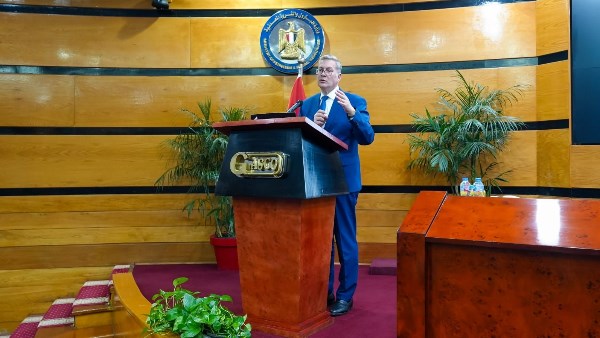 المهندس كريم بدوي، وزير البترول والثروة المعدنية