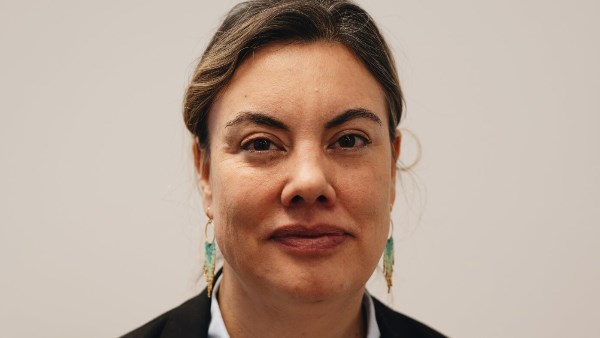 نايا ناثانيلسن وزيرة الاقتصاد في جرينلاند